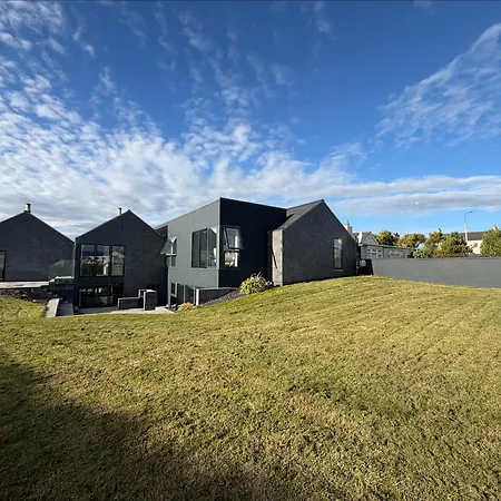 Slate House * Ballybunion